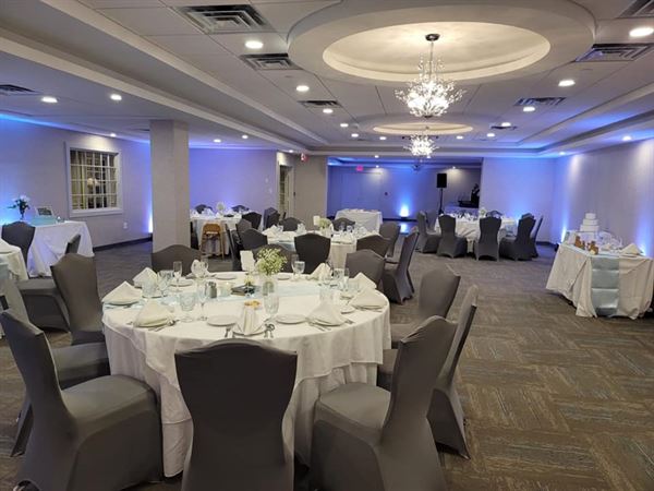 John Carver Inn & Spa