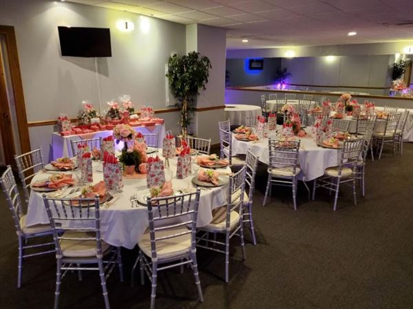 Riverhouse Banquet Center