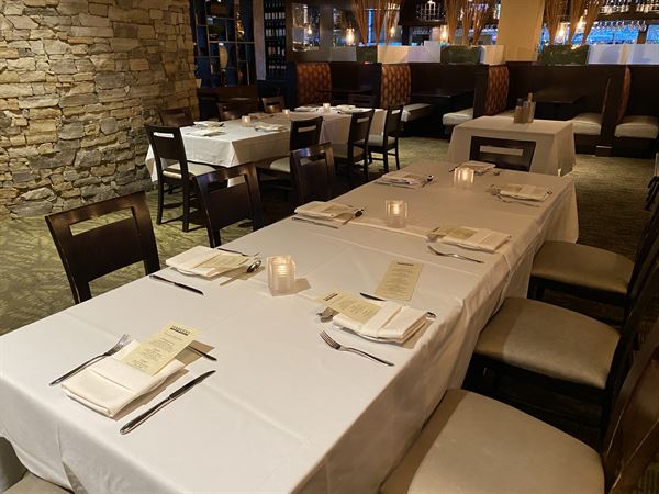 Harvest Seasonal Grill & Wine Bar - Glen Mills