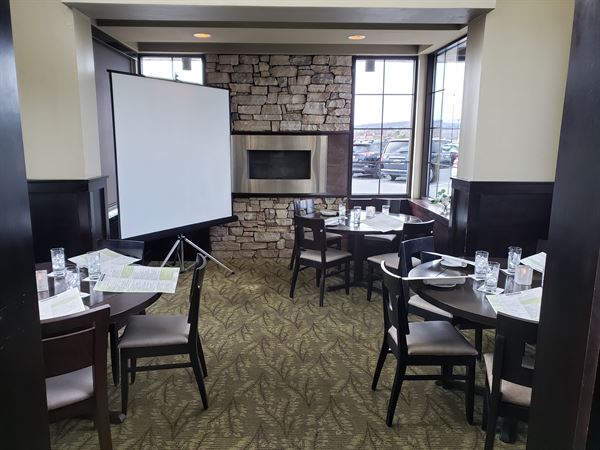 Harvest Seasonal Grill & Wine Bar - Harrisburg