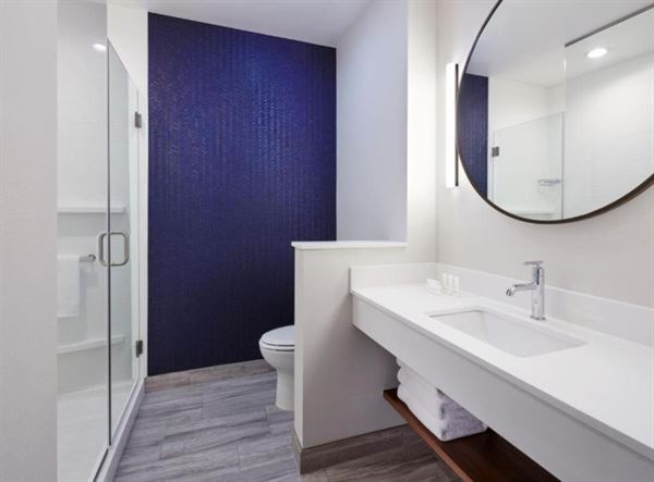 Fairfield Inn & Suites Marshall