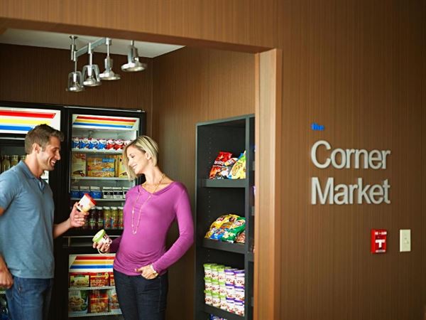 Fairfield Inn & Suites Marshall