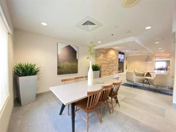 Fairfield Inn & Suites Marshall