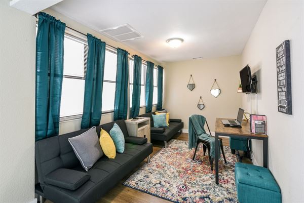 Vacay Every Day Escapes