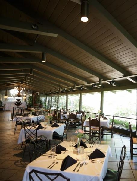 Red Apple Inn and Country Club