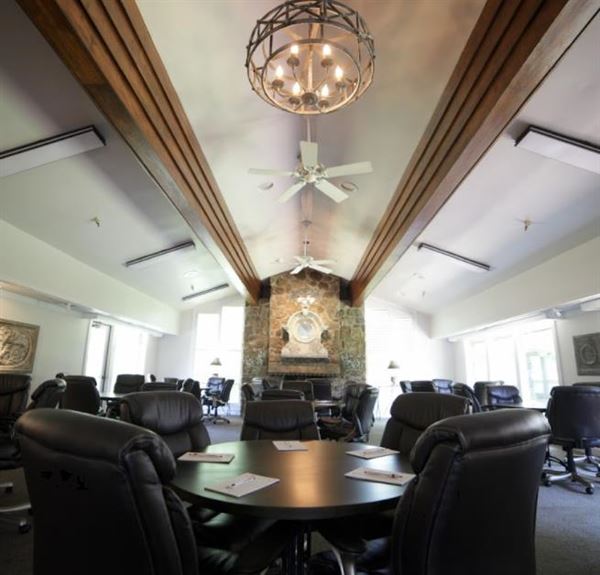 Red Apple Inn and Country Club