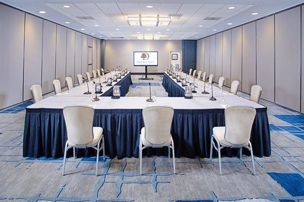 DoubleTree by Hilton Hotel Baltimore - BWI Airport