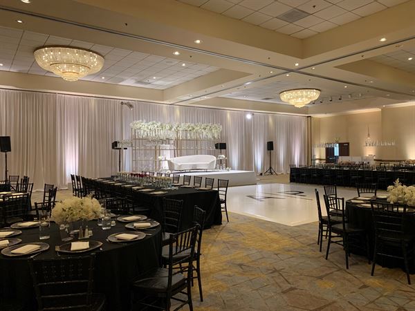 Hotel Zessa, a Doubletree by Hilton