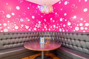 Fizzies & Fare Restaurant and Bar