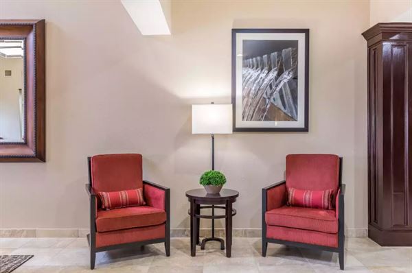 Comfort Inn & Suites Houston IAH Airport - Beltway 8