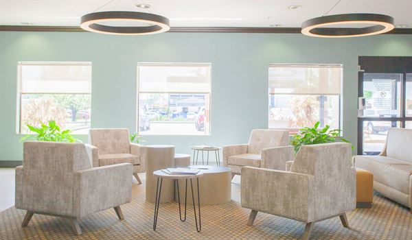 Holiday Inn & Suites Spring- THE WOODLANDS AREA