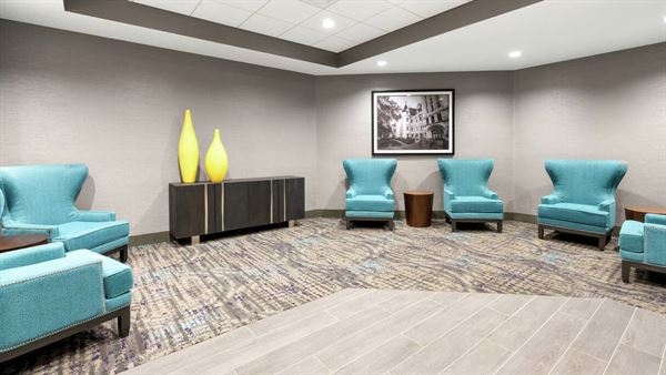 Hampton Inn & Suites Spokane Downtown South