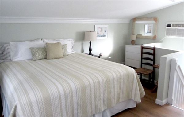 Ipswich Inn Bed & Breakfast