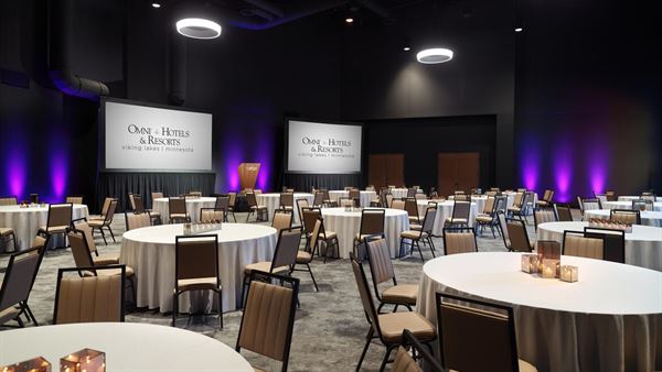 Omni Viking Lakes Hotel