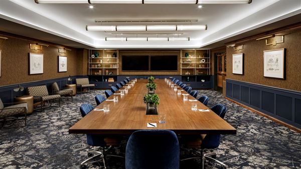 Rand Tower Hotel, a Marriott Tribute Portfolio Hotel