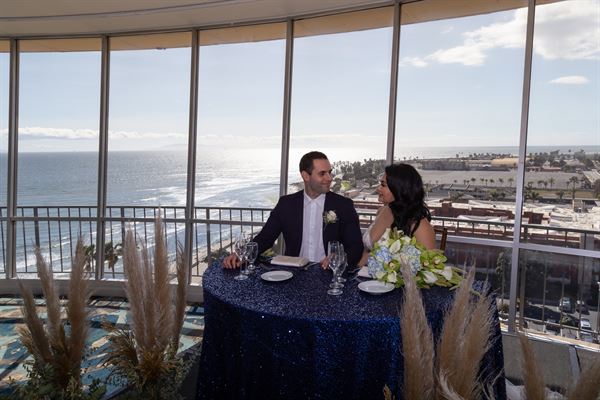 Crowne Plaza Ventura Beach