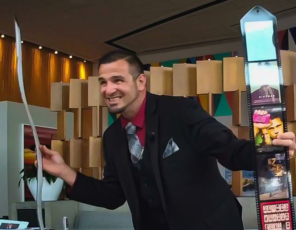 Matthew King Magic - San Diego Magician