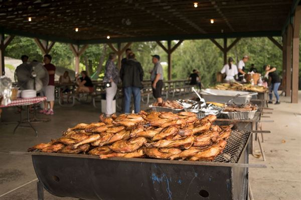Smokey Glen Farm Barbequers Incorporate