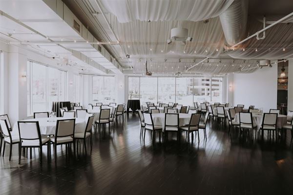 Grand Street - Plaza