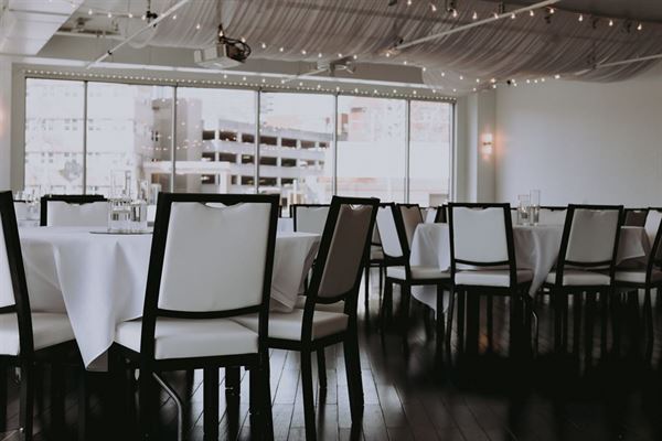 Grand Street - Plaza