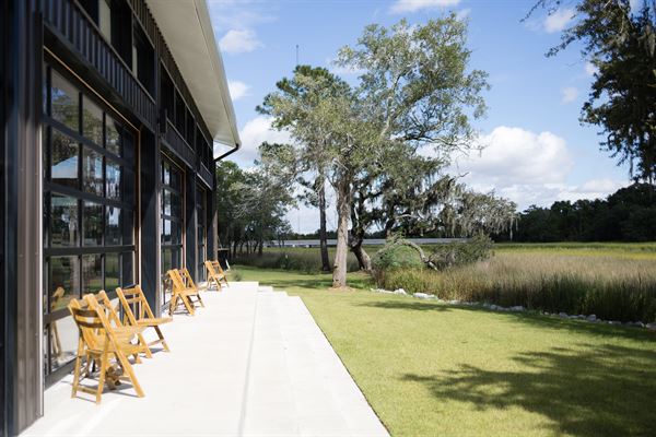 The Porter Room at Holy City Brewing