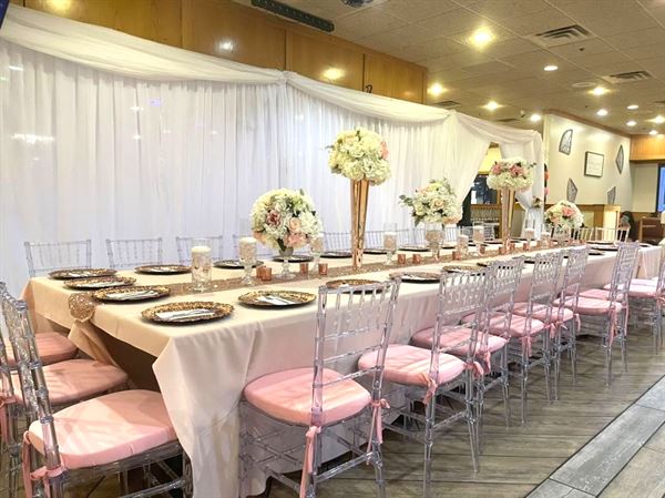 Los Cuates Restaurant