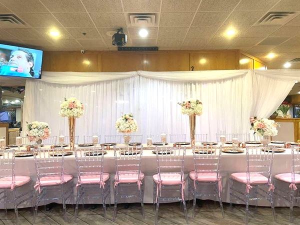 Los Cuates Restaurant