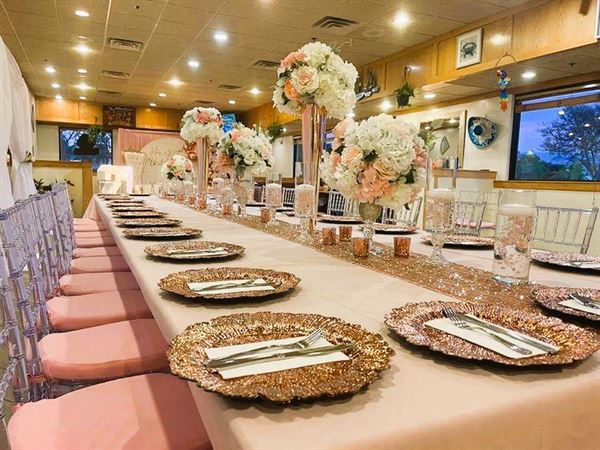 Los Cuates Restaurant