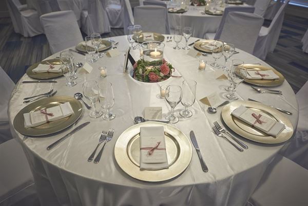 Holiday Inn Express & Suites St. John's Airport