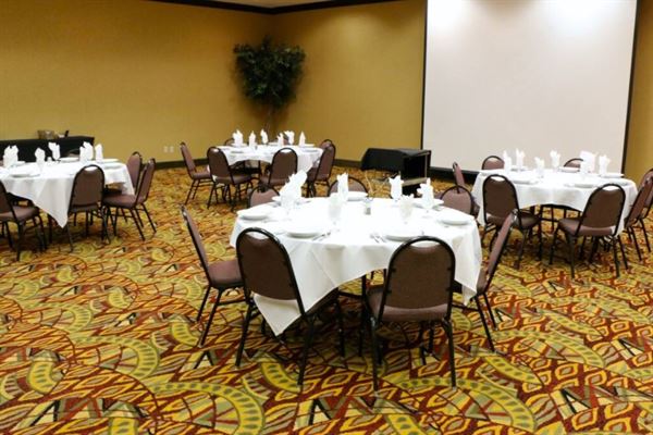 Hampton Inn & Suites Scottsbluff-Conference Center