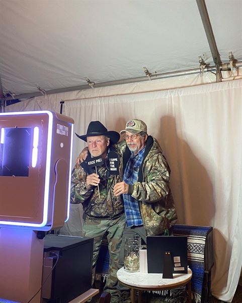 GoldenHour PhotoBooth