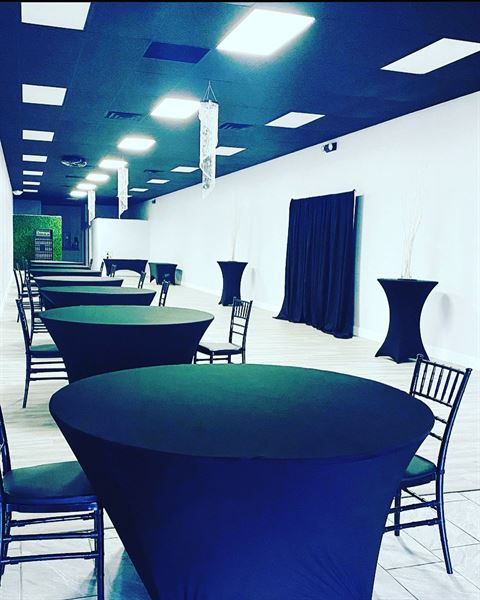 First Class Event Suite