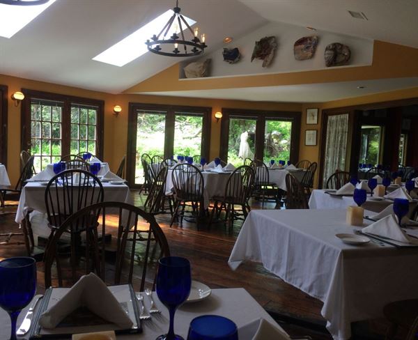 Jonathan's Restaurant