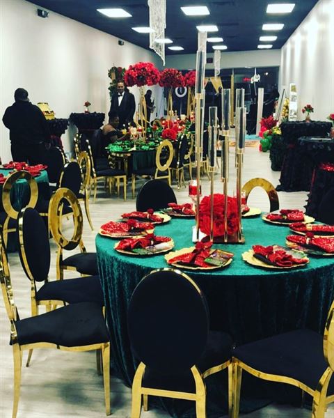 First Class Event Suite