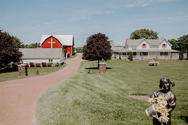 Sonshine Barn Wedding & Event Center
