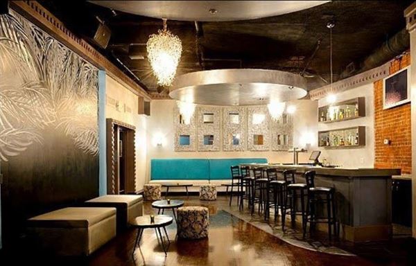 Savvor Restaurant & Lounge