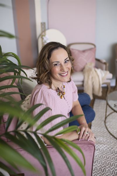 Amanda & Bella Photography