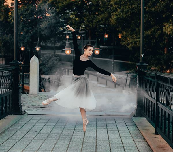 Amanda & Bella Photography