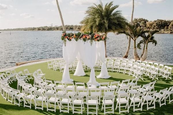 Grace River Island Resort