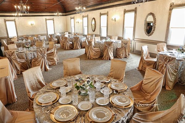 Olesia's Taverne of Richfield