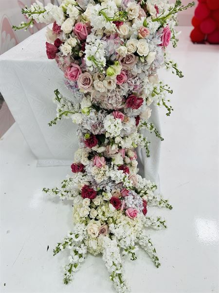 Uniquely Inspired Events & Decor