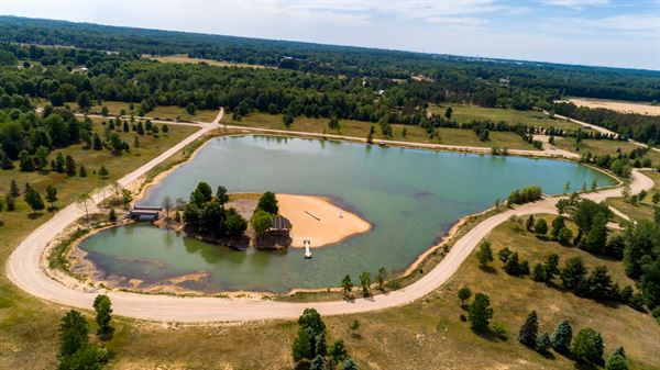 Lake Arvesta Farms