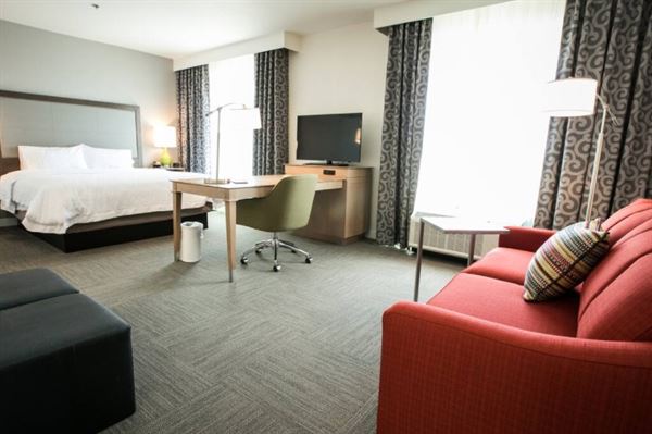 Hampton Inn & Suites Tempe Phoenix Airport