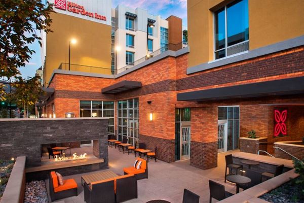 Hilton Garden Inn Burbank Downtown