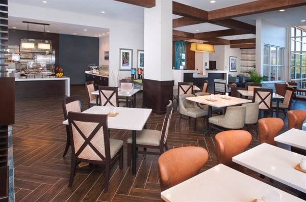 Hilton Garden Inn Burbank Downtown