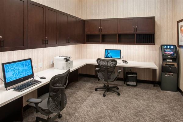 Hilton Garden Inn Burbank Downtown