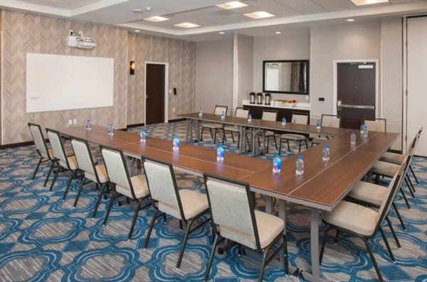 Hilton Garden Inn Burbank Downtown