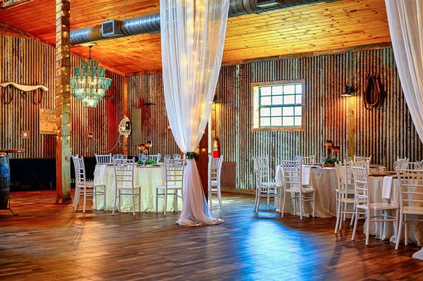 Naples Wedding Barn