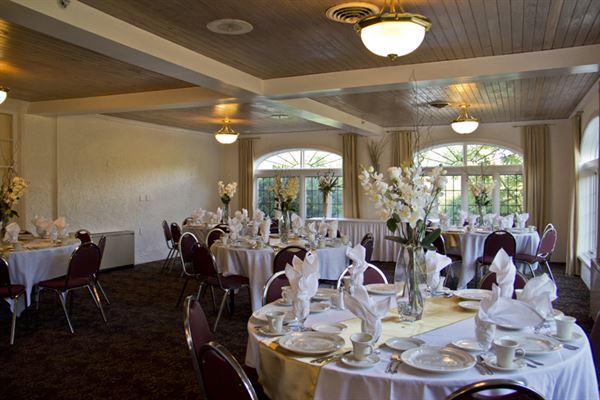 Pine Ridge Country Club