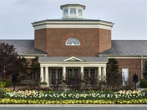 Robins Visitors Center (Robins Room, Garden Cafe, Atrium & Terraces)